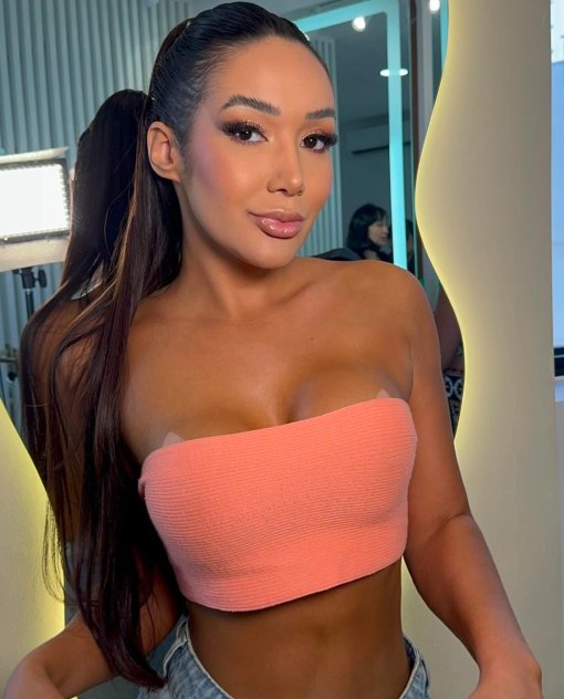 Fine and hot girl girlfriend girl
