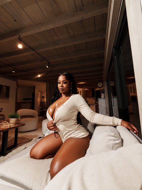 38 DD SoCal sweetie always ready to make you feel special prebooking
