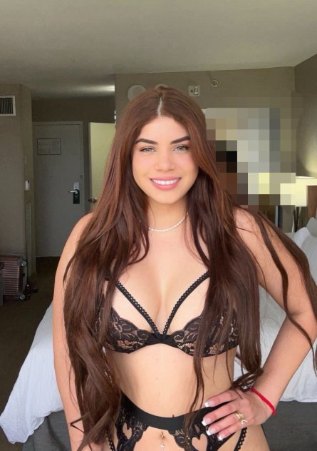 🇻🇪🍓OUTCALL HOY MIS AMORES 🍓🇻🇪😋
