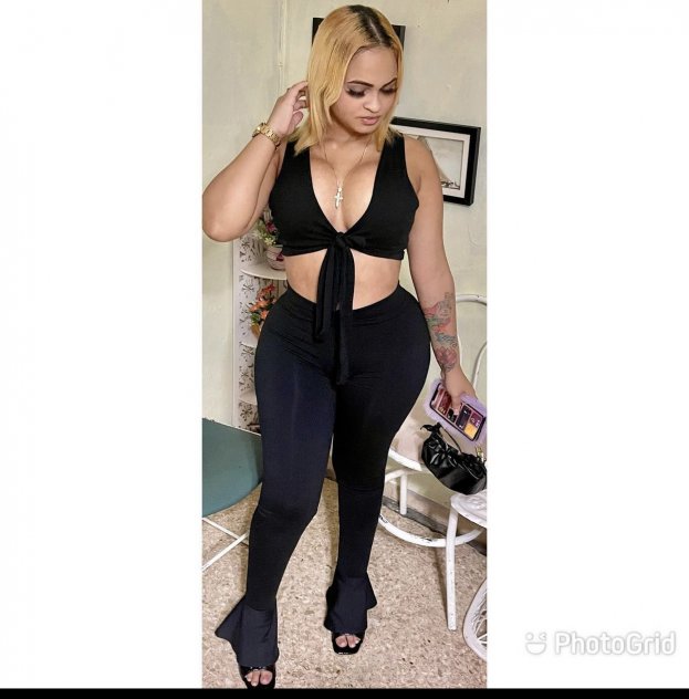 Super young teenie HotWoman available 24/7
