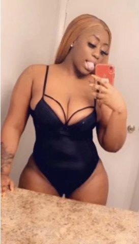 Young teen sweet ebony Bombshell Seeking cougar Professional Gentlemen
