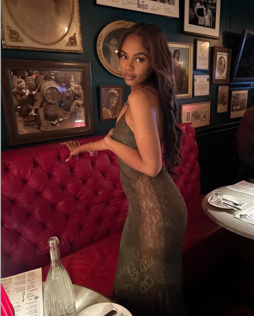 CAUTION⚠️slippery when wet💦
