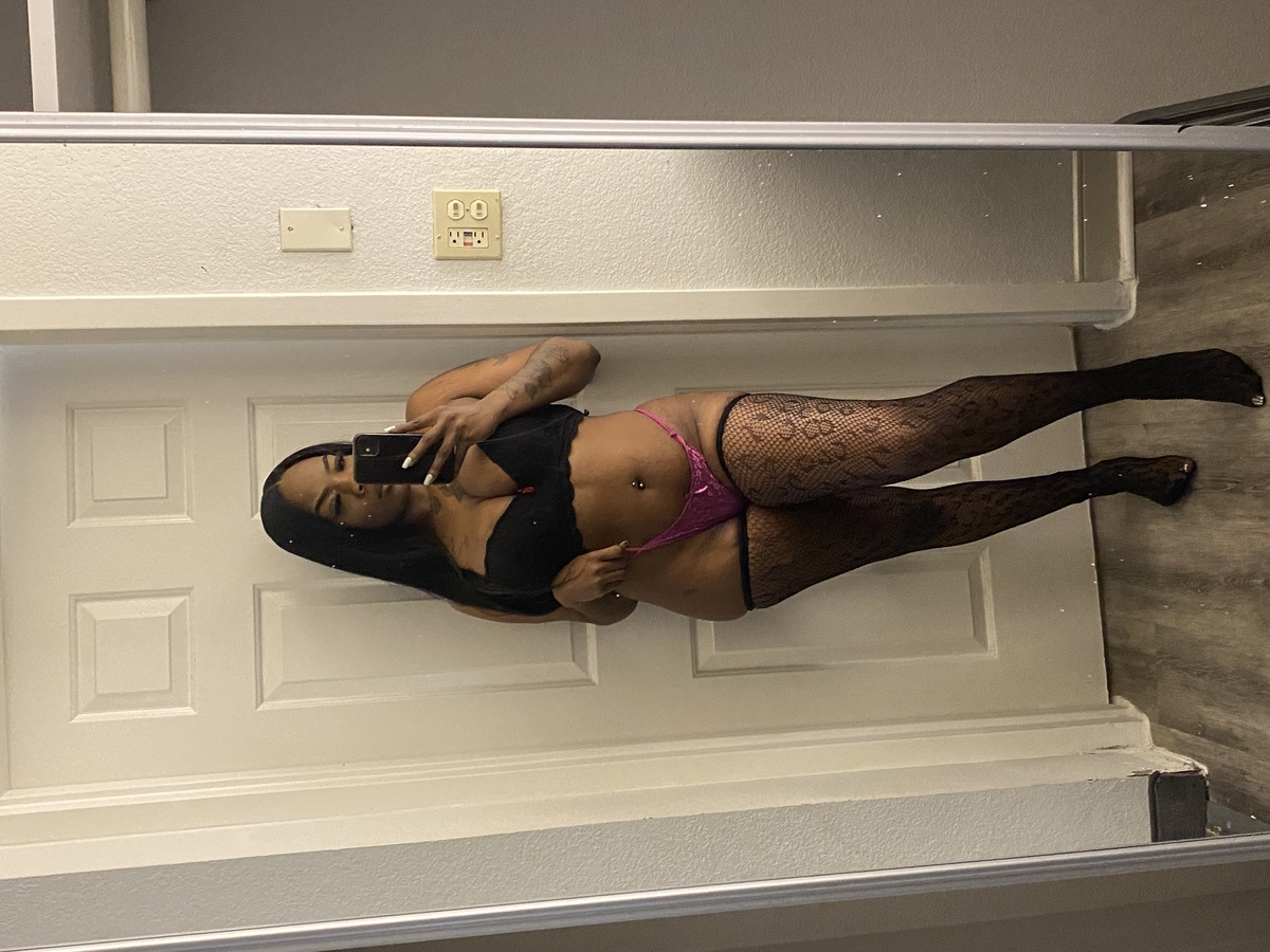 🙈💕 Upscale Chocolate Elite Companionship 💕🙈
