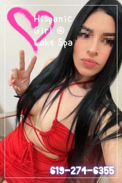 Lake Spa Just Opened! Many chicks Latin and chinese
