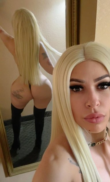 Hello daddy, call me to please you 😍😘
