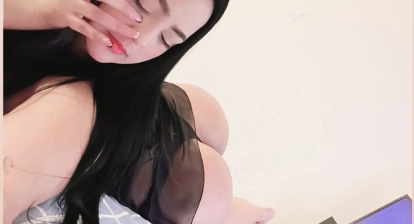 Soy una linda chica caliente y hermosa dispuesta a cumplirte tus deseo
