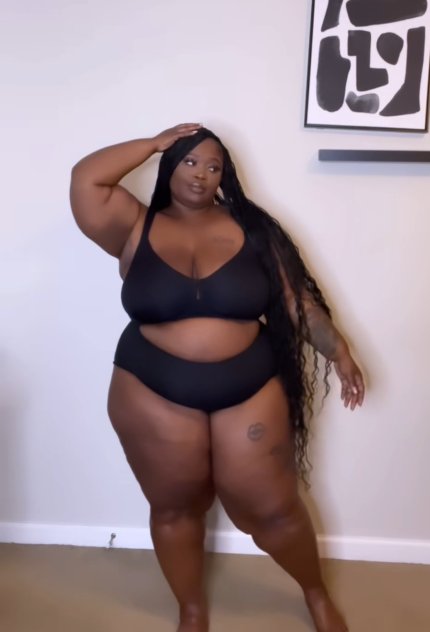 Your Best Kept BBW secret. thick flutter and JUICY in the middle.
