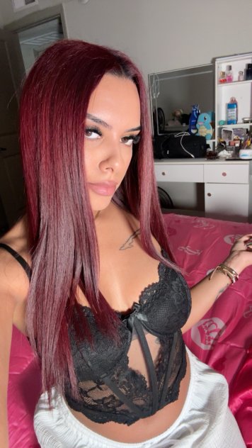 Cute lady girlfriend woman on the city
