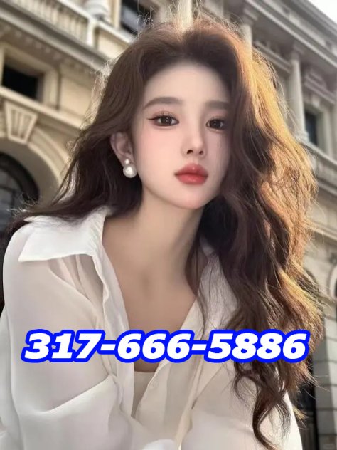 Gorgeous sluts from Asia 🚺💋🚺Service Is Very beautiful attractive and sexy
