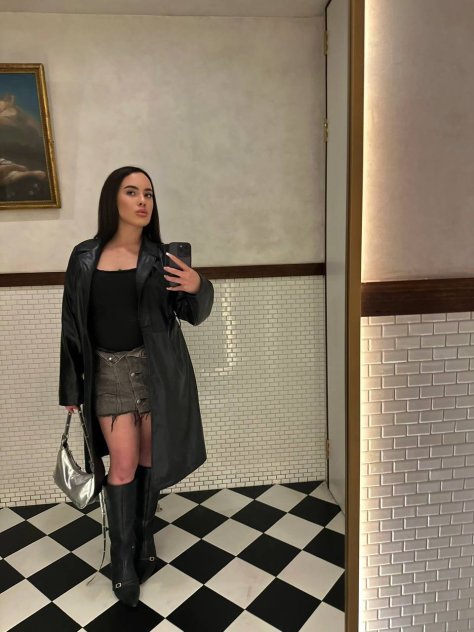 I’m available, Are you stressed and need Some hot reliever? All calls
