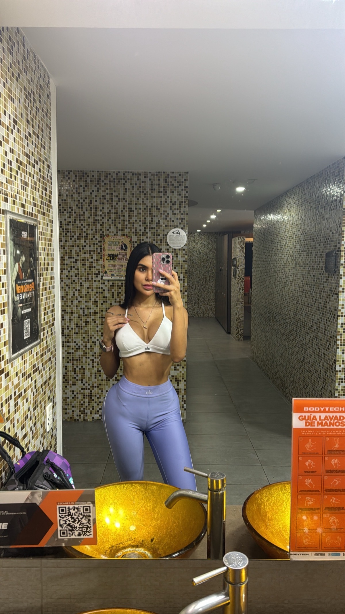 The exquisite luxury company
