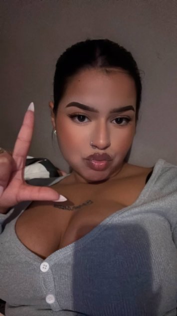 Hey I&rsquo;m Candi! Available for Incall and outcall service, at cheat pric
