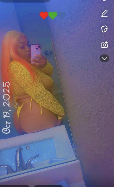 THIᏟK BᏌᏚTᎽ ᎪND JᏌIᏟᎽ💦 🍦 TEXAS bitch GF broad
