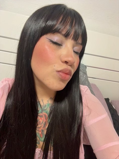 Exotic Chilean Delight 🍒
