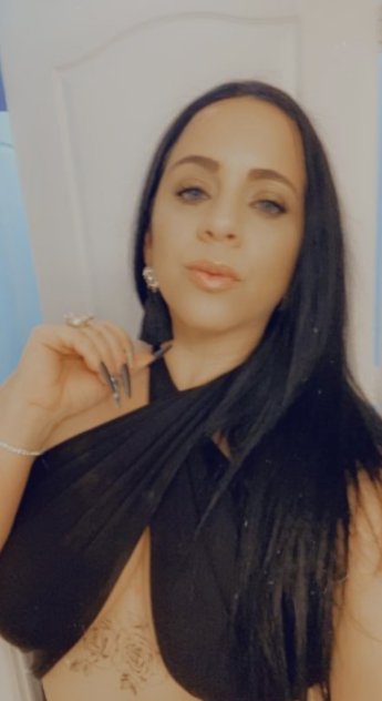 Female escort in Tampa (Latina caliente
) #2