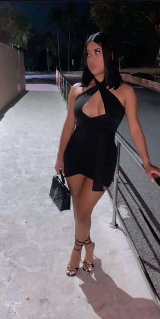 All week I&rsquo;m available for you sweetheart I accept cash 😈😈😈 call me
