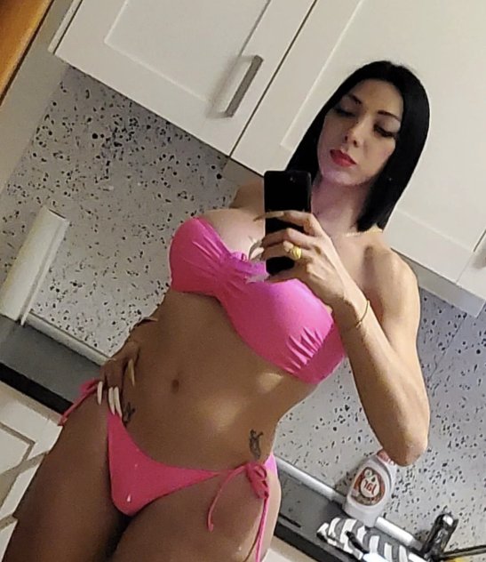 I&rsquo;m available for day and night
