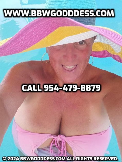 Female escort in Fort Lauderdale (Lovely mature Italian MILF!🌴 Lets Play 💰BBWgoDDDess.com🌴
) #10