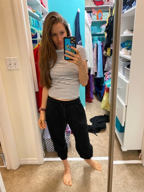 Pretty wet thick escort ready for hookup 💦and also massage
