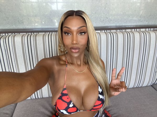 Sweet 💦 Brazillian 🔥 Goddess 🙌🏽Available 🤙🏽NOW 🎉
