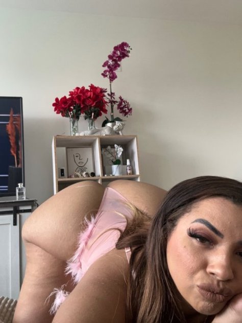 Hi dudes I&rsquo;m a cute hispanic who loves meeting new people..
