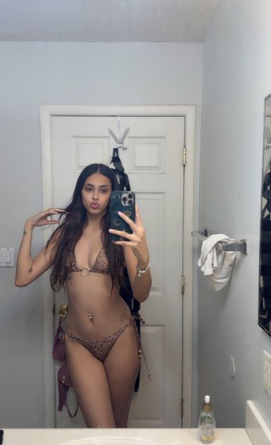 I&rsquo;m available Love to have fun 🤩
