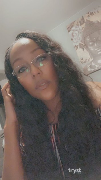 UPSCALE GENTLEMEN ONLY ✨
