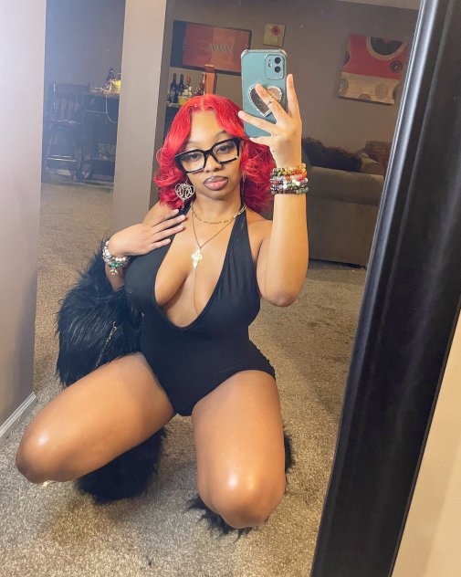 Your ebony ebony slut GF broad always available
