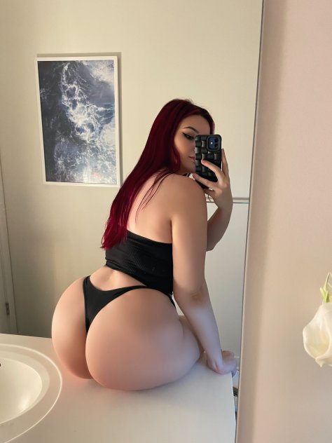 I&rsquo;m available for incall and outcall
