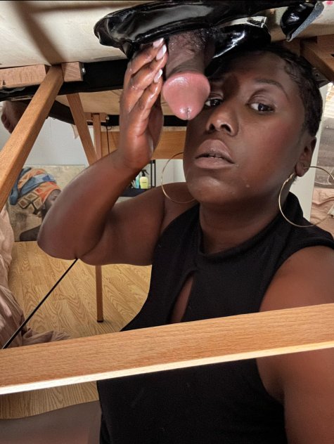 ✨ Ms. Coco &ndash; The Milking Table Masseuse
