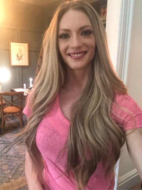 BLONDE___ Open-Minded ____Body Built For Your Pleasure
