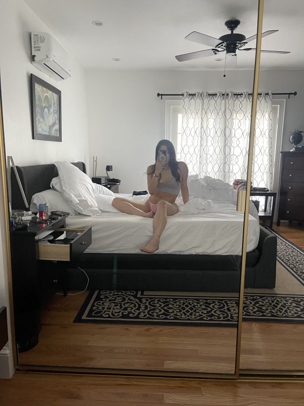 Female escort in Long Island (Luxury and fine slut gf lady available in NY, NJ & Surrounding Area
) #1