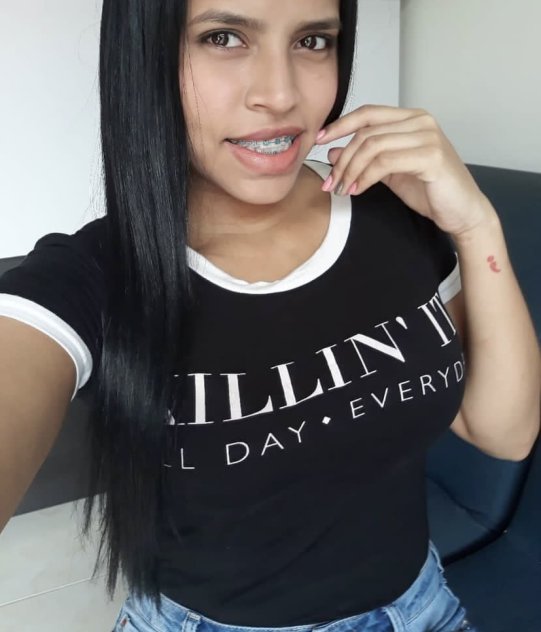 I'm available for both incall and outcall DM
