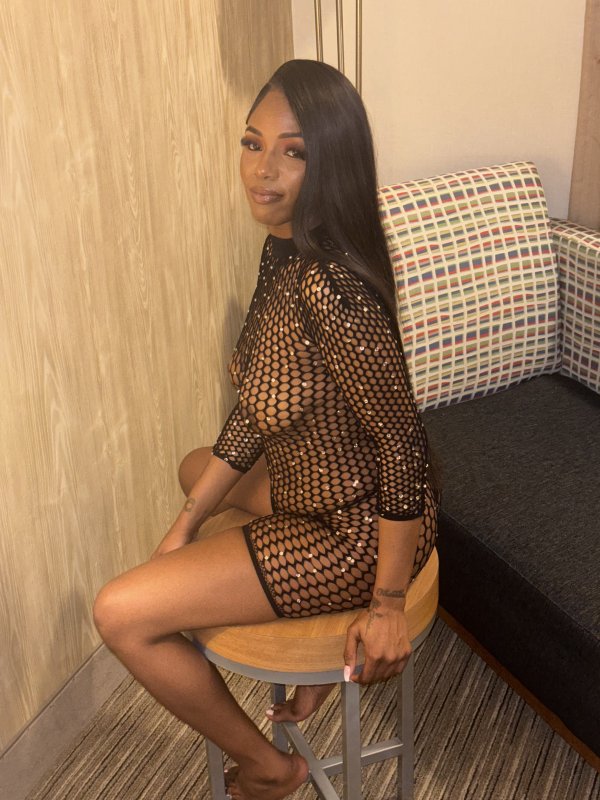 Where Desire Meets Discretion
