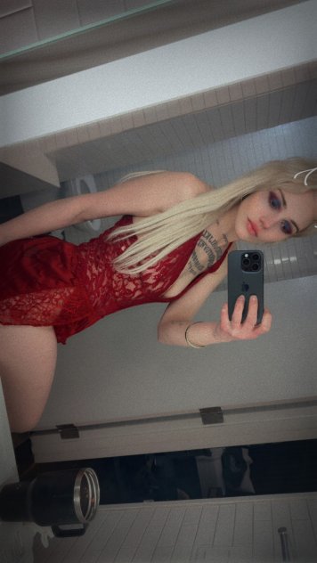 The Real Hailey is back no immitations no Fakes
