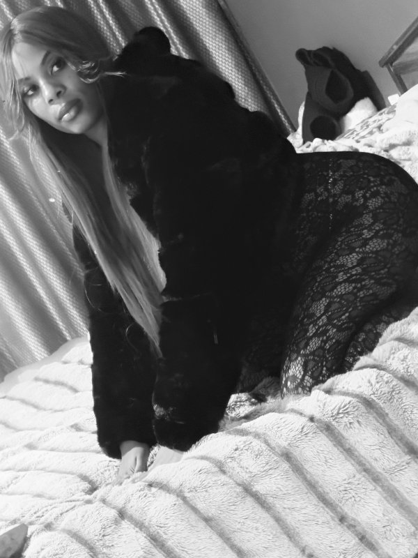 Hey bae, text or call I'm your special young young spicy chick GF woman 🫦
