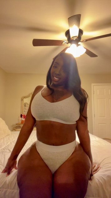 Let&rsquo;s have fun, 100% authentic. Text me!
