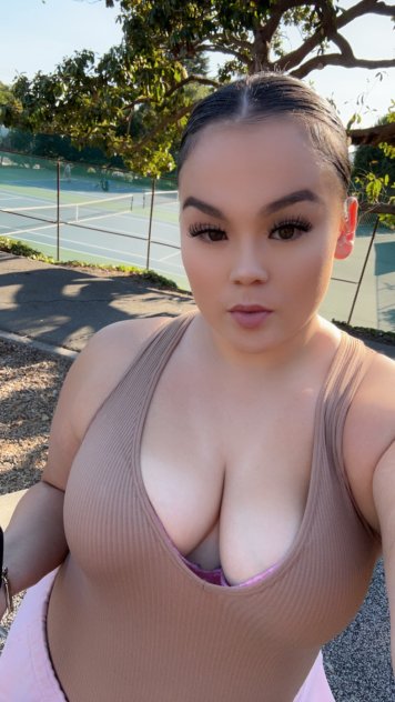 Xxxotic oriental babe ready to play. Outcalls only
