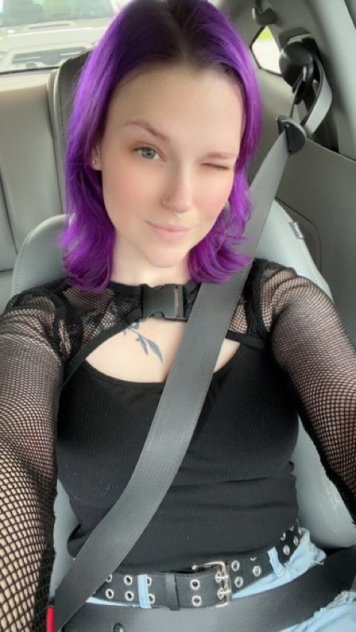 I&rsquo;m down for meet and I sell hot clips ,&mdash; tellegram: @Ellaomis
