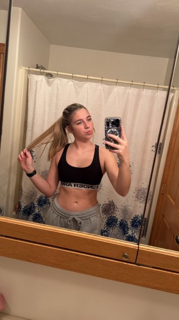 I&rsquo;m available for both Incall and outcall service guys
