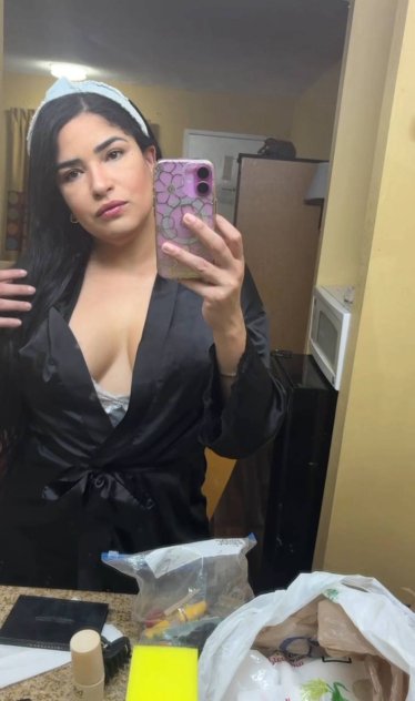 I do massage, gfe, bbj 😋 NO RUSH 😍
