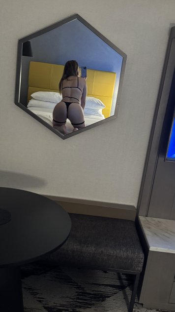 For a short time, I&rsquo;m waiting for you!
