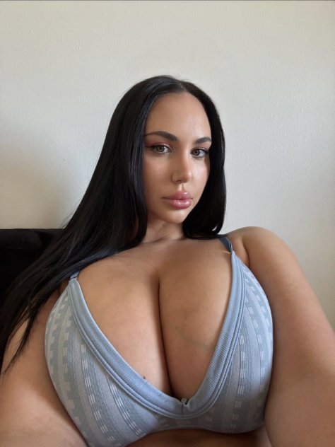 ❄️Bridget_Grace♥️🍑🍆💦