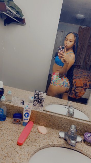 Female escort in Dallas (Petite
) #2