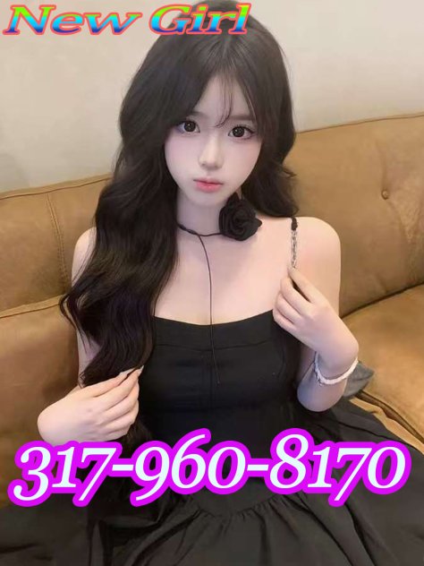 💛💚💖 new pretty chicks smile and warm service💖
