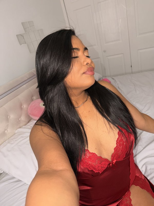 NIÑA ARES