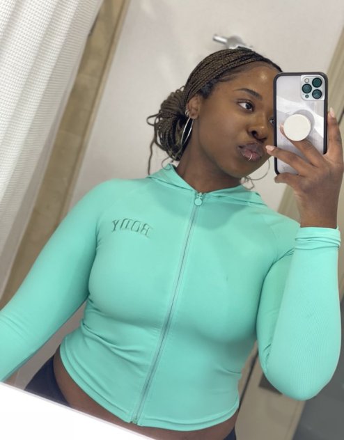 Laura ❤️💧🥶