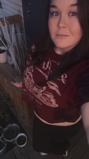 Lora Ava