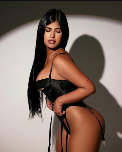 Female escort in Naples (Divinura.colombiana💯
) #4