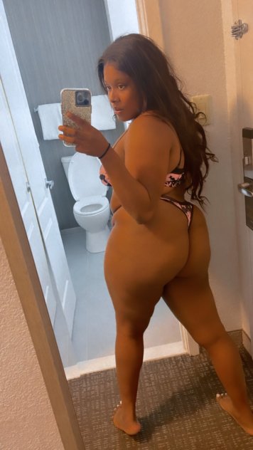 Female escort in Dallas (Wild Chocolate sweety
) #2